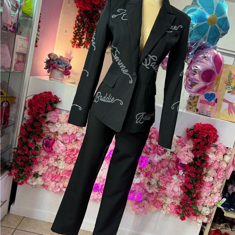 Fashion Nova Black Pantsuit with Satin Finish